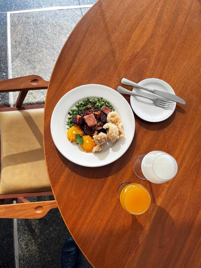 Hotel Senac Ilha Do Boi Vitoria Exterior photo A typical breakfast