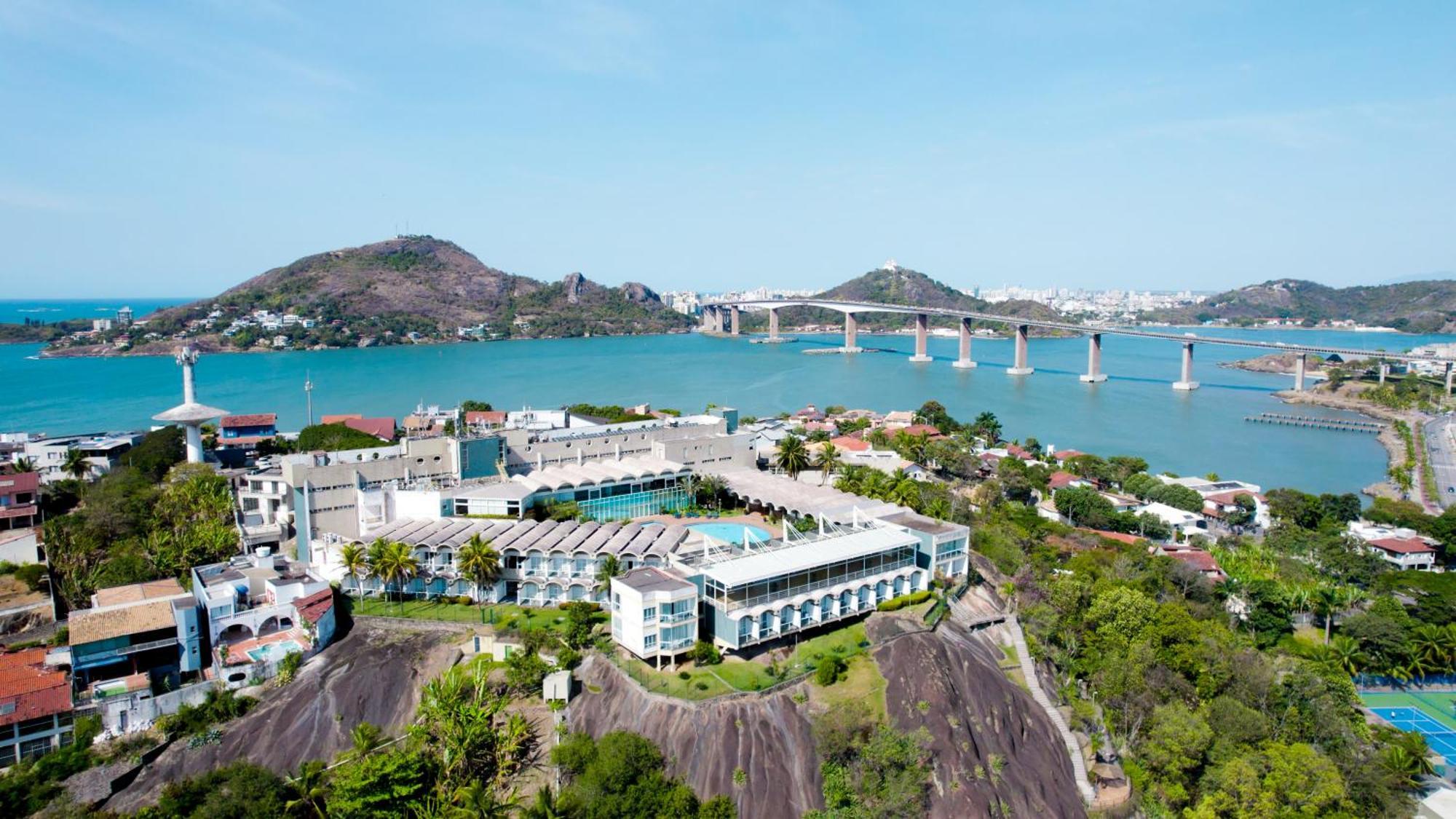 Hotel Senac Ilha Do Boi Vitoria Exterior photo Aerial view of the hotel