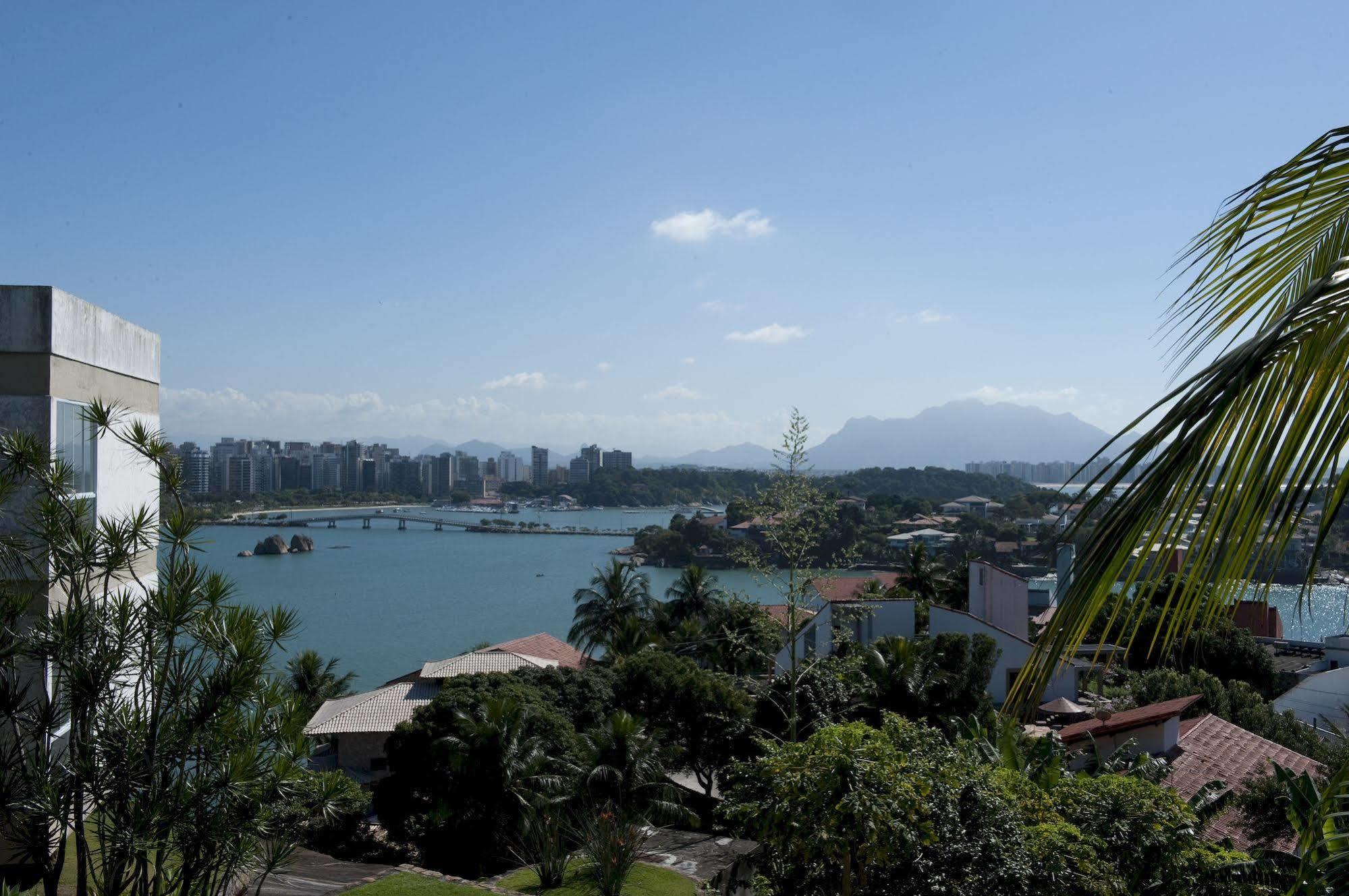 Hotel Senac Ilha Do Boi Vitoria Exterior photo View of the city of Florianópolis